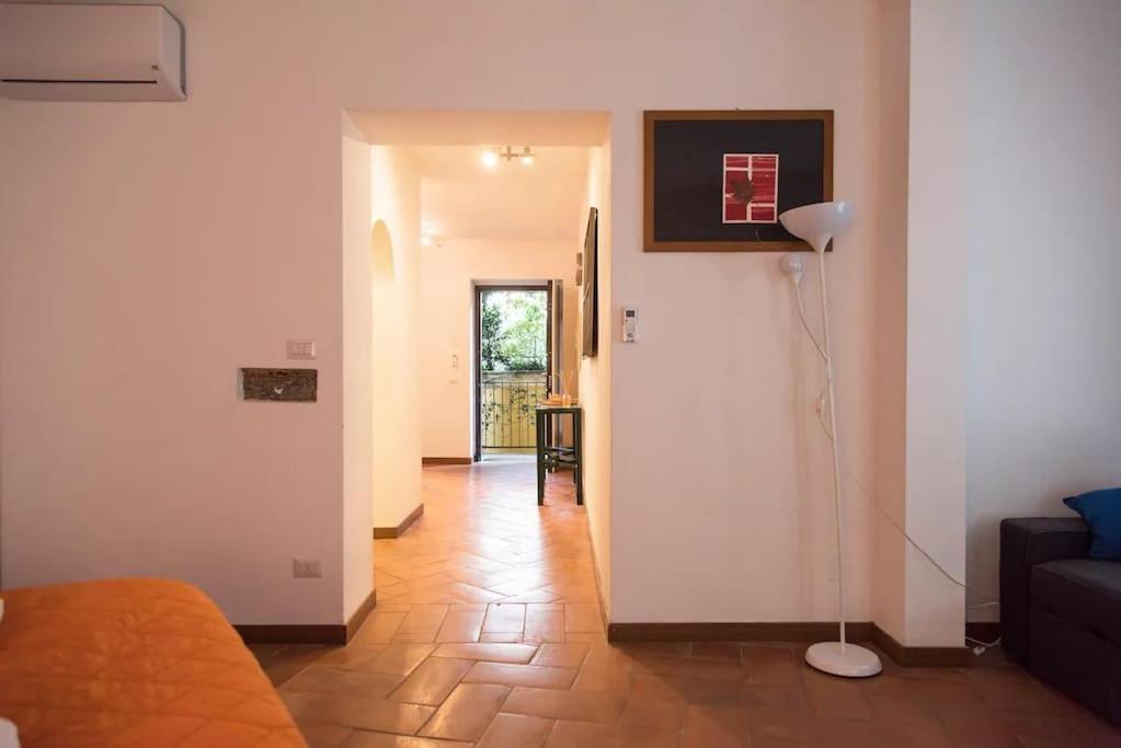 Hidden Retreat - Duomo Apartment มิลาน ภายนอก รูปภาพ